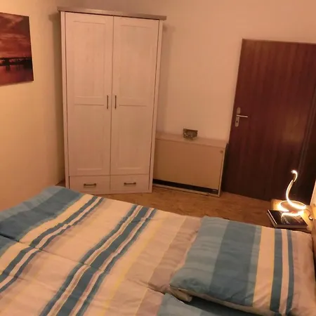 Ferien-messe-wochenendheimfahrer-handwerkerwohnung - A49851 Lauf an der Pegnitz